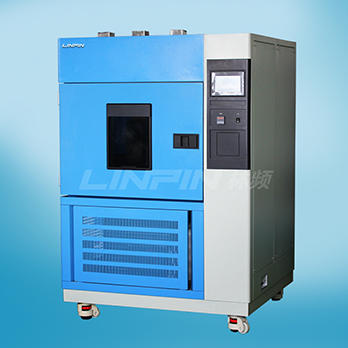 選擇氙燈老化試驗(yàn)箱時(shí)需要看哪些條件？